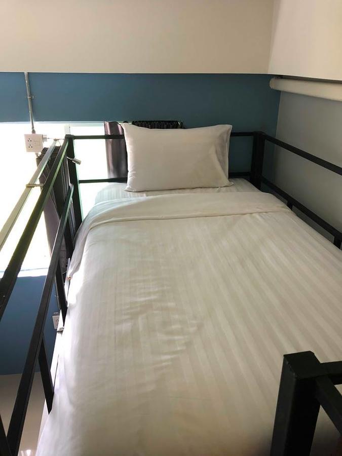 Airport Hostel Phuket Nai Yang Beach Kültér fotó